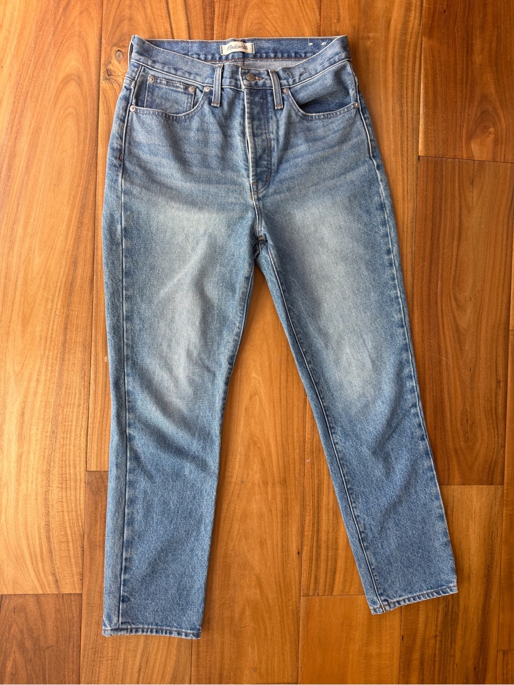 High-Rise Light Blue Women’s Jeans